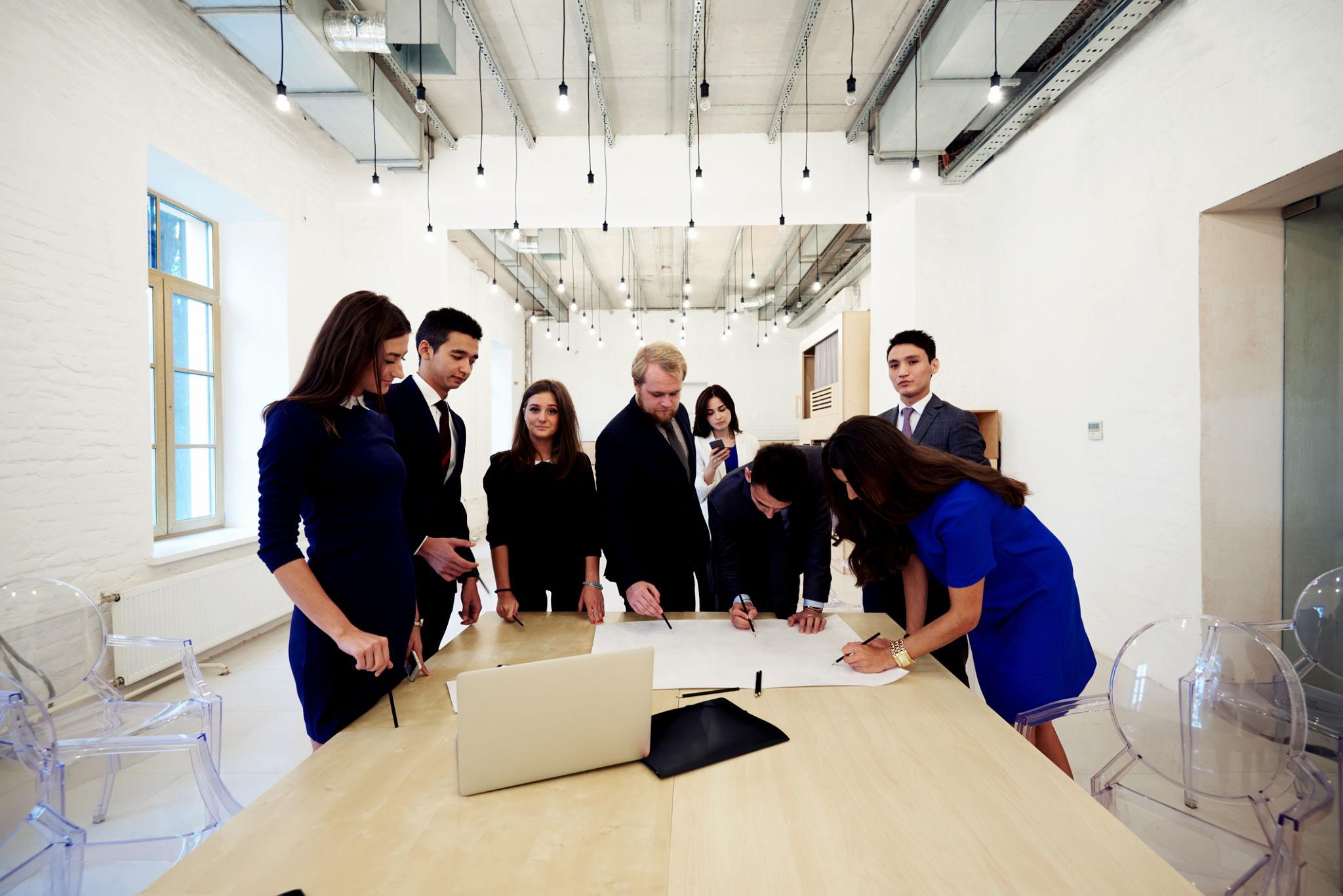 Project Development and Contract Structuring Project Development and Contract Structuring